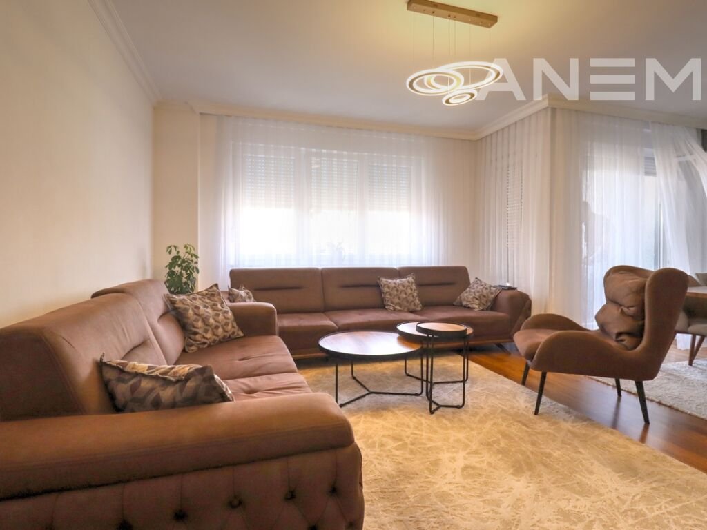 Banesë në shitje 120m² në lagjen e Muhaxherëve