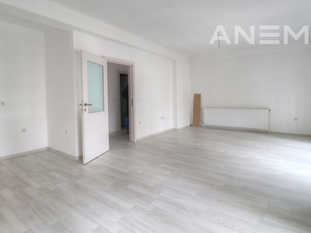 Banesë në shitje 84.4m² në Lagjën e Muhaxherëve