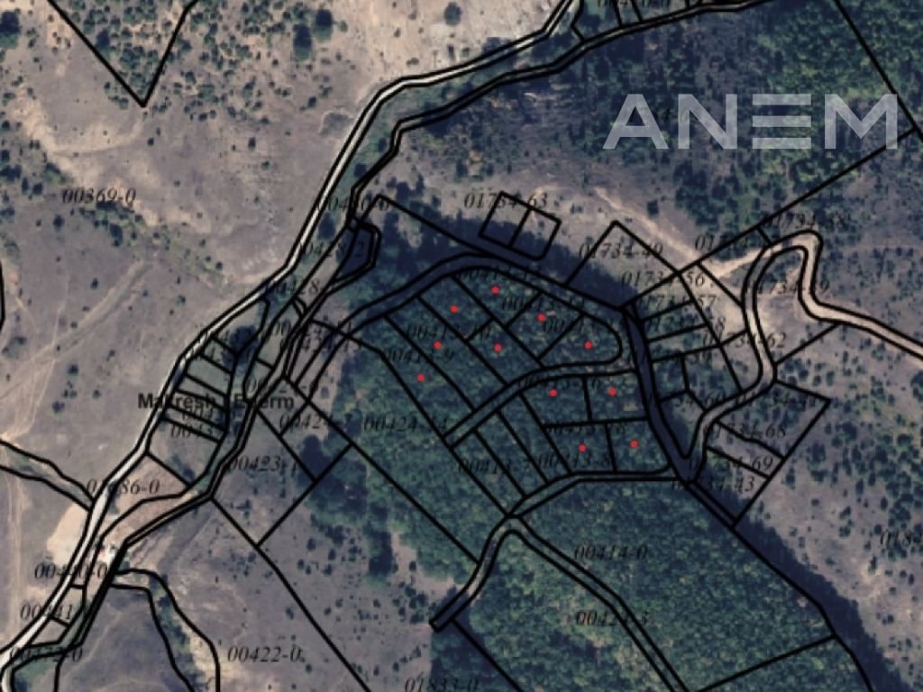 Tokë në shitje 68 ari në Makresh