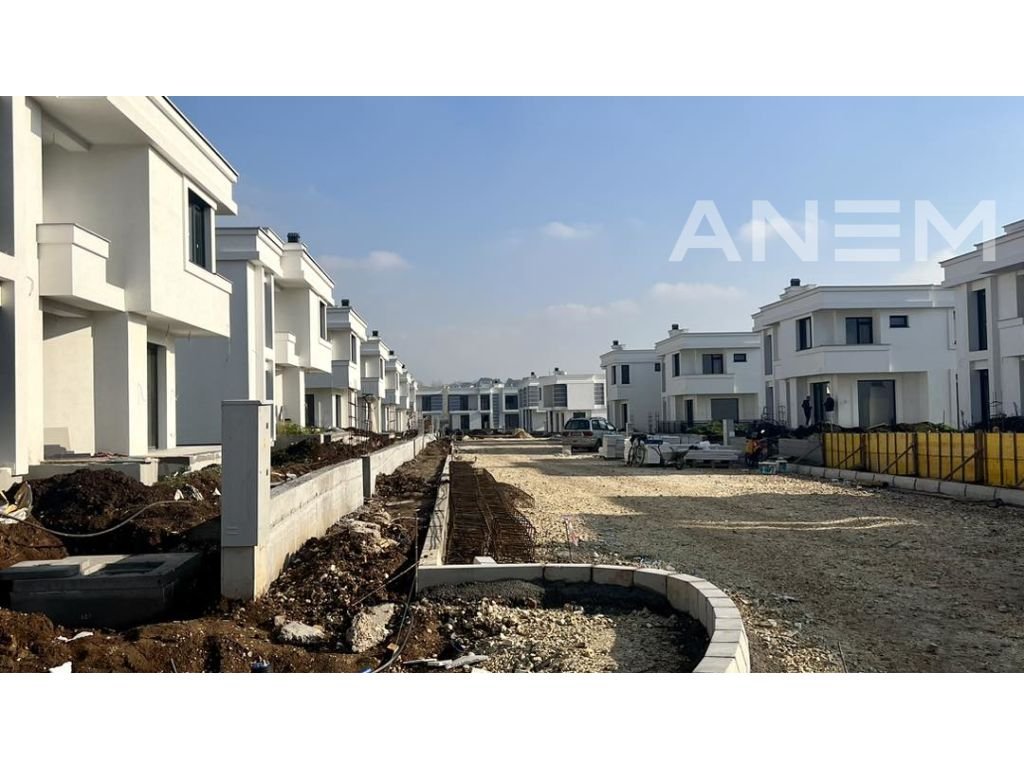 Shtëpi në shitje 227 m2 në Shkup, Maqedoni e Veriut