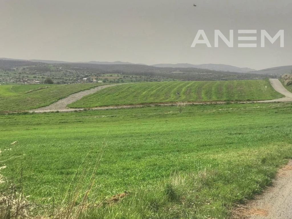 Tokë në shitje 11 Ari në Novobërdë