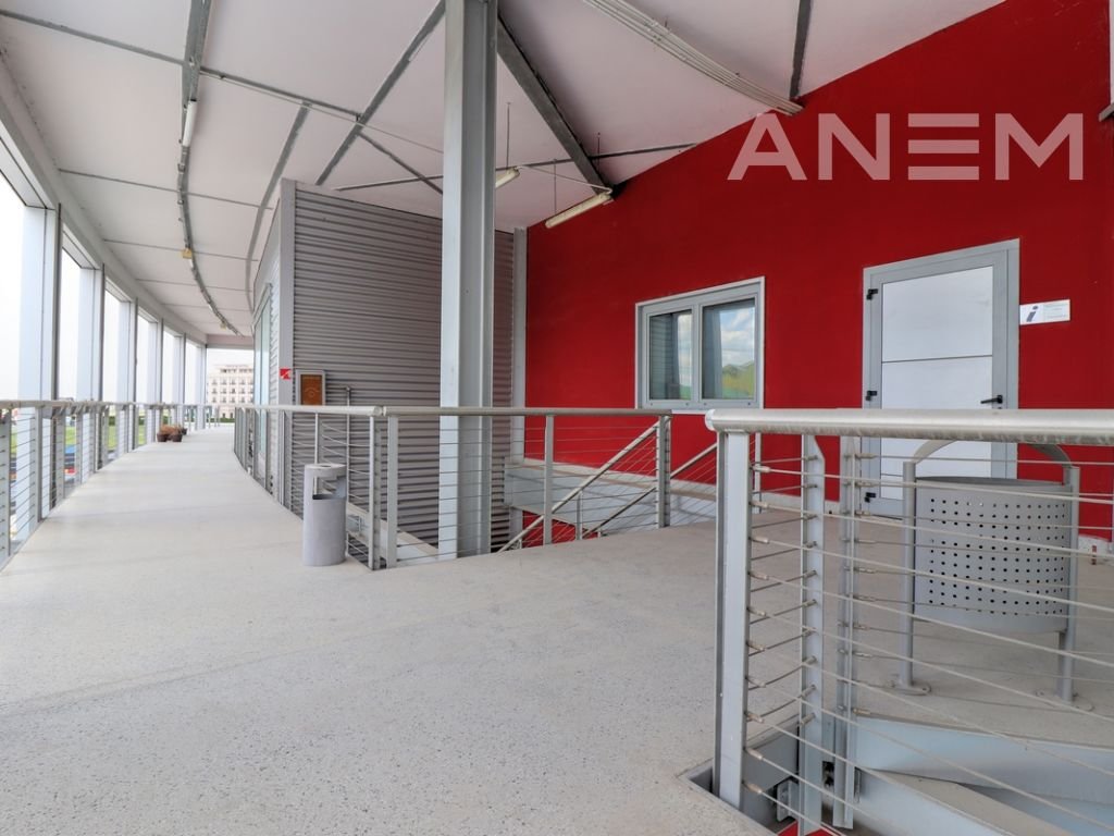 Objekt me qira 2000m2 ne Magjistralen Prishtine - Lipjan