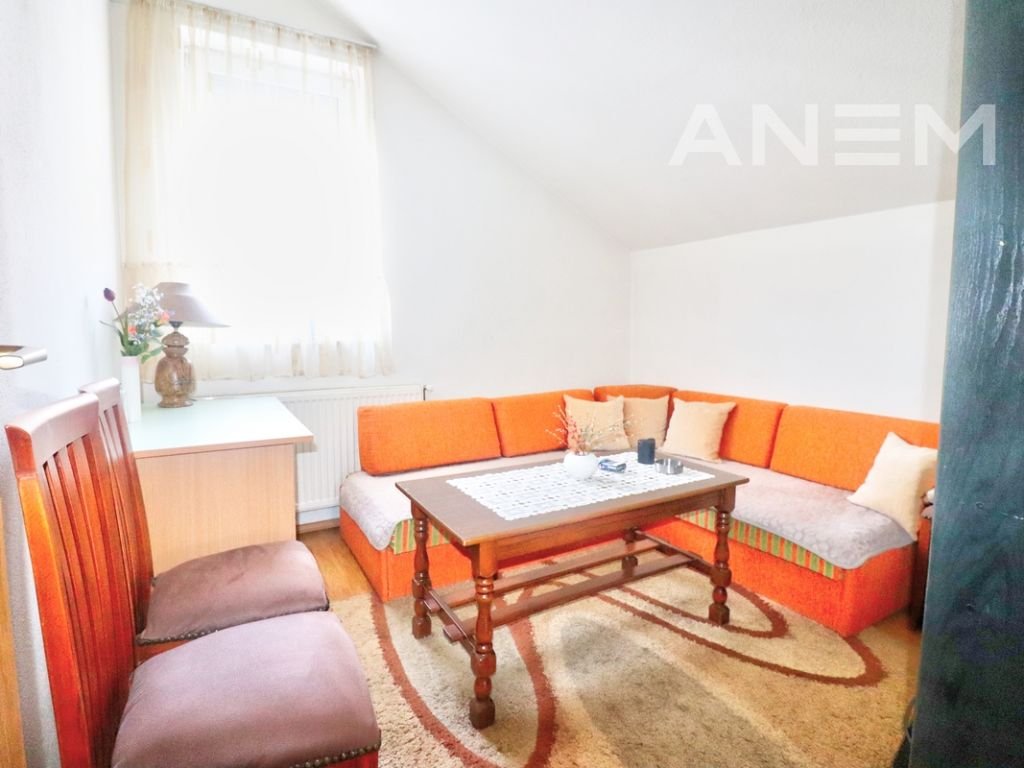 Shtëpi 240m2 në shitje në Fushë Kosovë