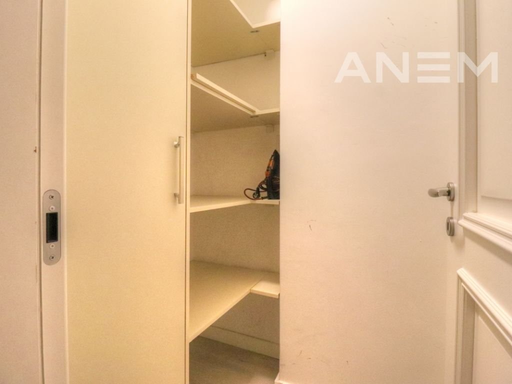 Penthouse me qira me 2 dhoma gjumi në Qendër