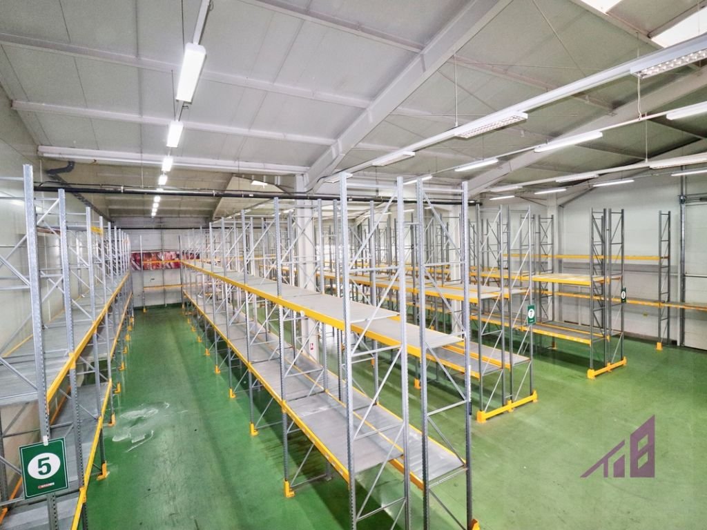 Depo  me qira 1000m2 ne Veternik