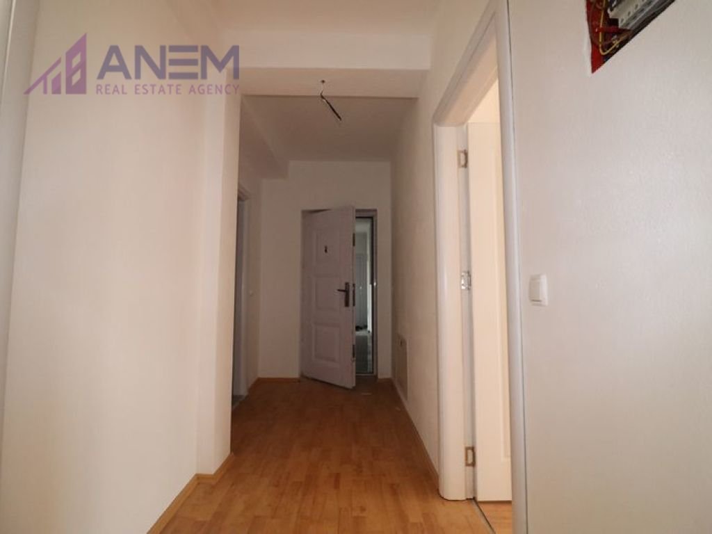 Banesë në shitje 94m2 në Mat