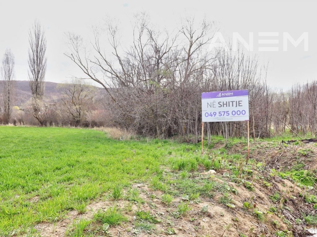 Tokë në shitje 93 ari në Bërnicë