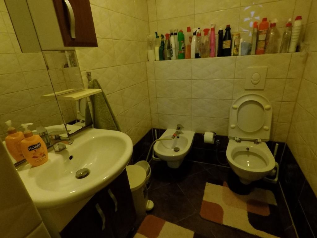 Shtepia ne shitje 500m2  ne lagjen Qendresa