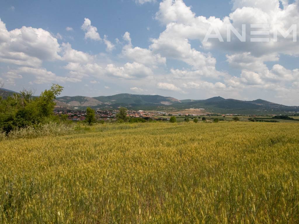 Tokë për shitje 93.36 ari në Graçanicë
